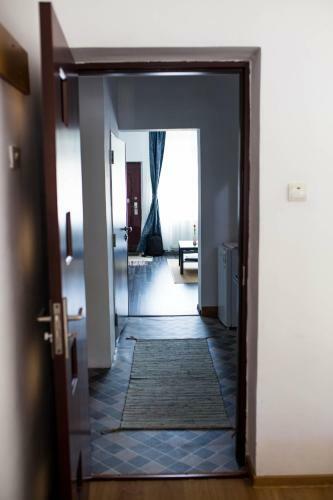 Paula Apartment & Rooms