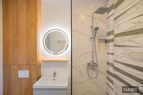 Apartamento Naos Residence