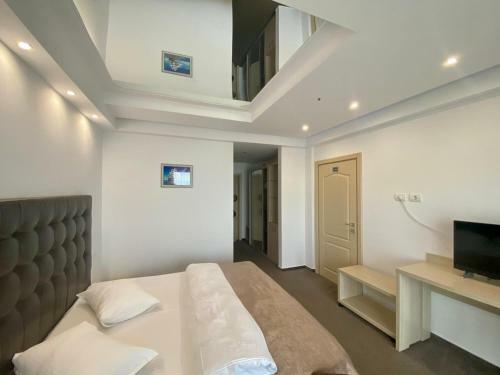 Hostal Ella By The Sea Residence