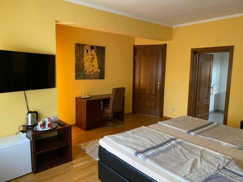 Hostal Alexia Rooms