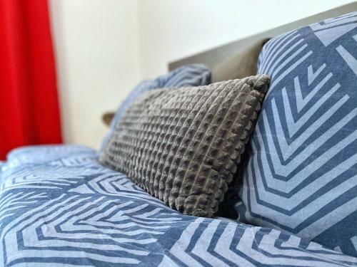 Highland Home - Lovely Cozy Apartment With Netflix