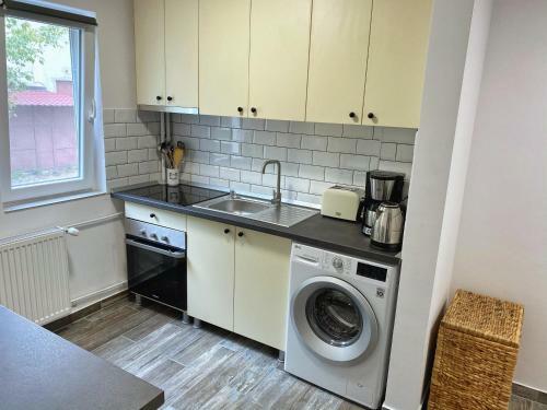 Highland Home - Lovely Cozy Apartment With Netflix