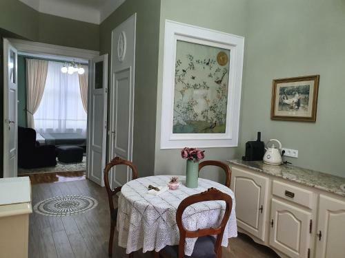 Elisabeth Apartment