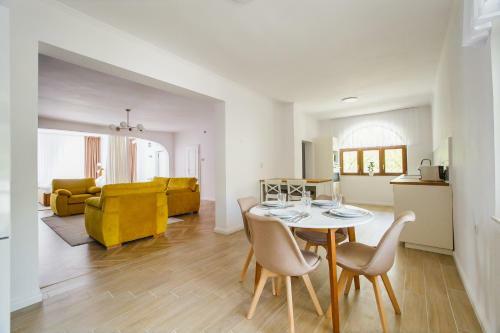 Apartamento Rya Residence Oradea