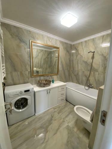 Chloe Apartment