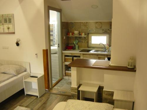 Hostal Casa De Oaspeti Liviu