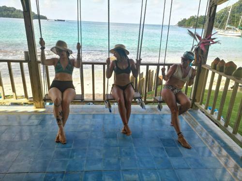 Bed & Breakfast Cafe Del Mar Sapzurro