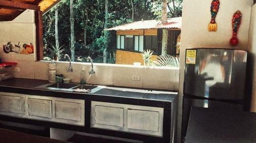 Quinta Emmanuel / Caba�as / Rio Dulce / Villeta