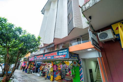Hotel Ayenda San Juan
