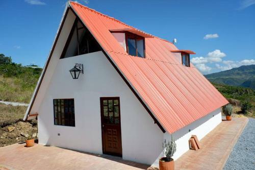 Hermoso Chalet Andino Con Vista A Las Monta�as