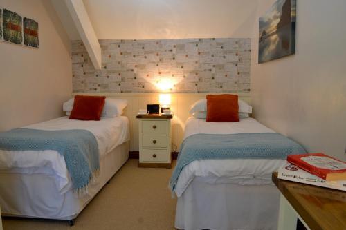 Petrock Holiday Cottages
