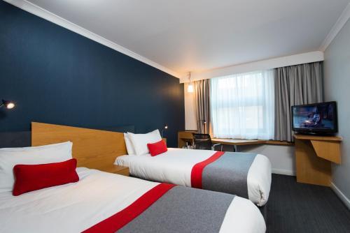 Hotel Holiday Inn Express Swansea East