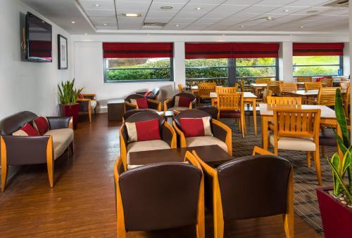 Hotel Holiday Inn Express Swansea East