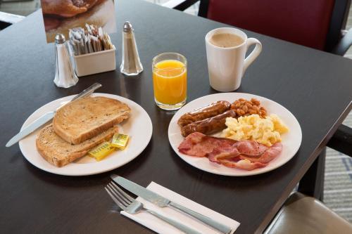 Hotel Holiday Inn Express Swansea East