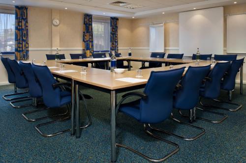 Hotel Holiday Inn Express Swansea East