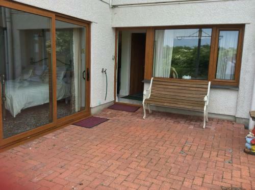 Hostal Orchard Manor