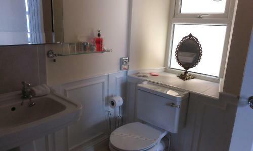 Bed & Breakfast Min Y Don Guest House