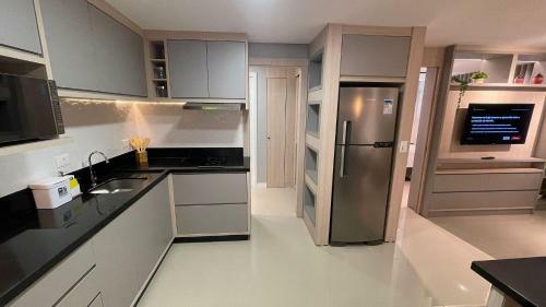 Lindo E Moderno Apartamento Studio No Centro Com Garagem