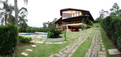Casa Em Guararema - Tranquilidade E Divers�o Com Piscina E Churrasqueira