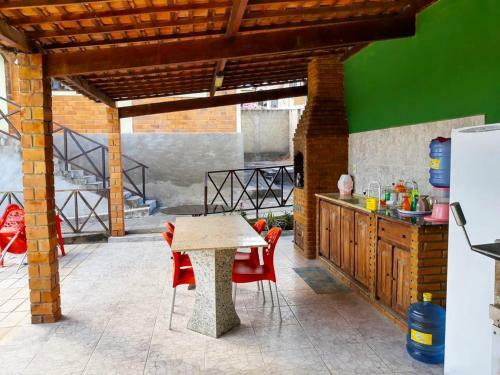 Casa Piscina Gravat�