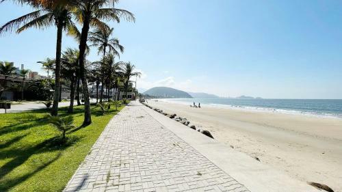 Maravilhoso Sobrado Com Vista Para O Mar
