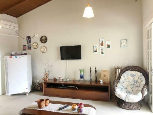 Excelente Im�vel A Uma Quadra Da Praia Central