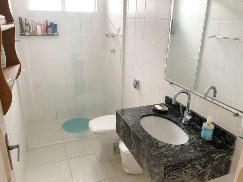 Excelente Im�vel A Uma Quadra Da Praia Central