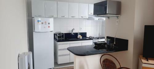 Apartamento Super Confort�vel - Apt� Praia Do Morro 8 H�spedes
