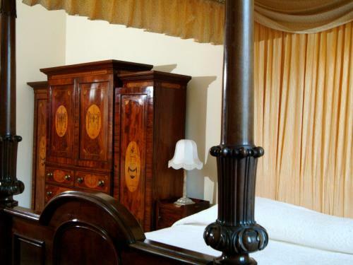Hostal Cambo House