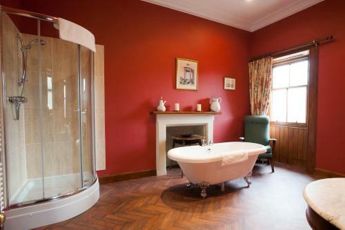 Hostal Cambo House