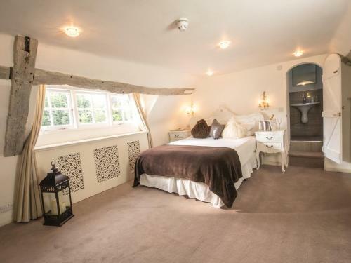Hotel Sheene Mill