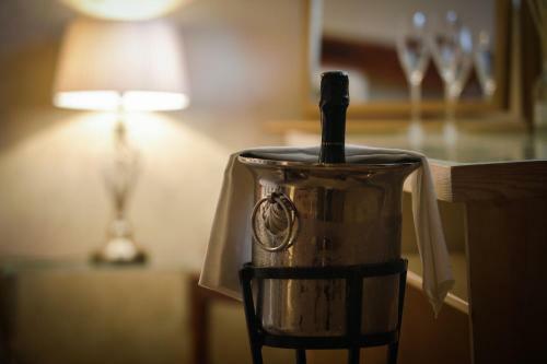 Hotel Sheene Mill