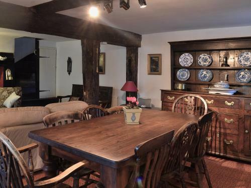 Apple Tree Cottage
