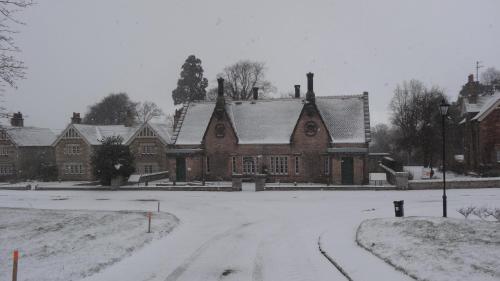 Ford Village Bed & Breakfast