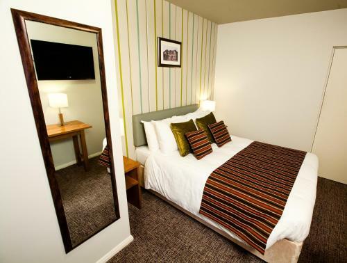 Best Western Henley Hotel