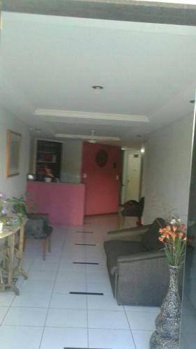 Apartamento Ed. Milton Bas�lio, Praia Do Morro