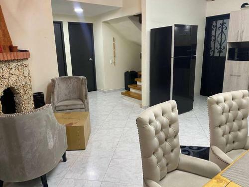Casa Blanca Con Jacuzzi De Lujo
