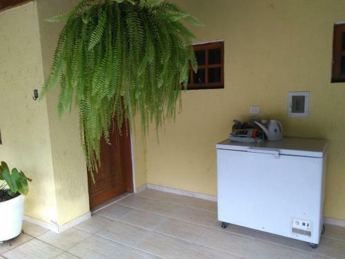 Albergue Casa Em Condom�nio Fechado Com Piscina