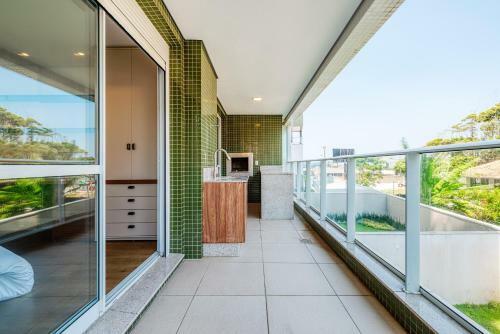Apartamento Belo Apto Com Varanda A 150m Do Mar Abc202