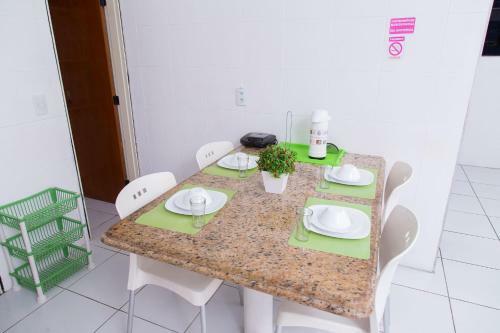 Apartamento 4 Quartos Tipo Su�te Perto Da Orla Praia Beira-mar