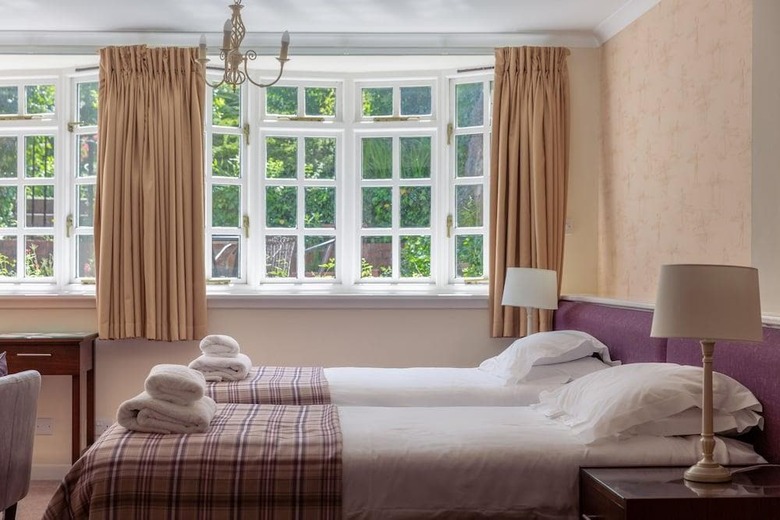 Albany Hotel