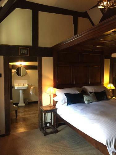 Hotel The Crown Inn