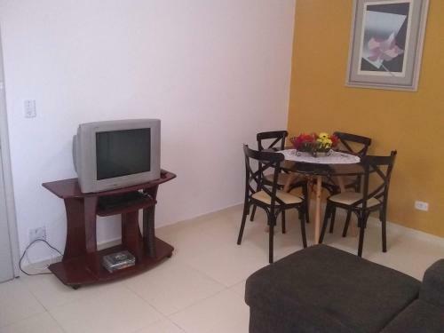 Apartamento � 50 Metros Da Praia - Itanha�m