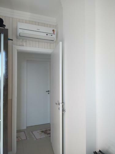 Su�tes Em Apartamento De Fam�lia