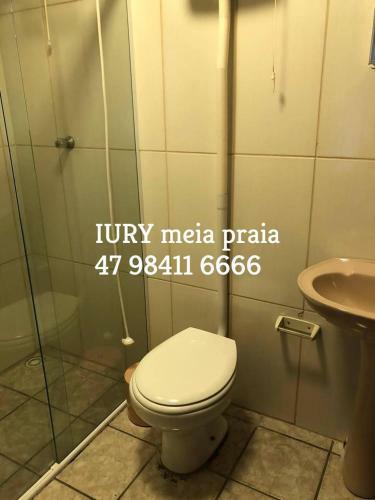 Casa 11 Pessoas, 5 Ar Split Meia Praia, 450m Praia
