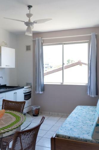 Apartamentos Residencial Larissa Elena