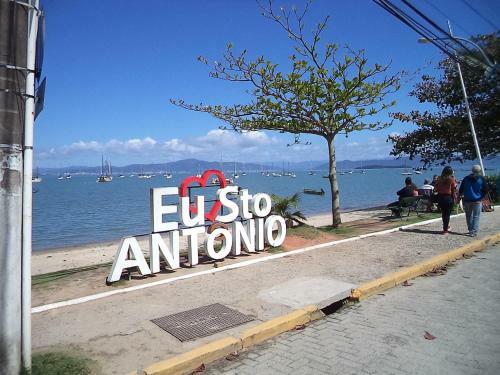 House Flat Cacup� Em Florian�polis