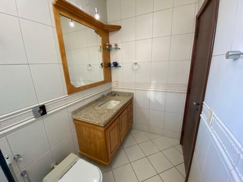 Casa 3 Dormit�rios Jurere Internacional