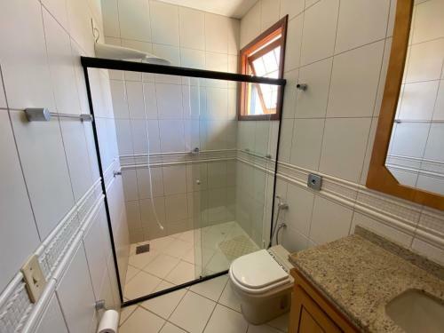 Casa 3 Dormit�rios Jurere Internacional