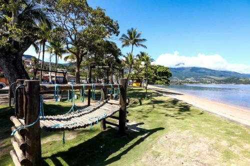 Casa Em Condom�nio Em Frente A Praia